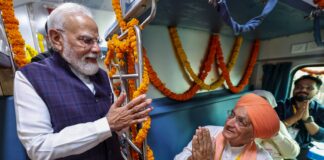 ‘Kattar Beiman’: PM Modi tears into AAP over law & order, corruption at Jalandhar rally