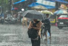 Heavy rains batter Himalayan states; J-K toll rises to 23, IMD warns of more downpours