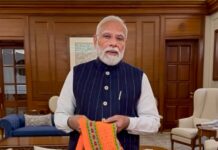 Handloom Day: Govt will keep supporting sector, says PM Modi